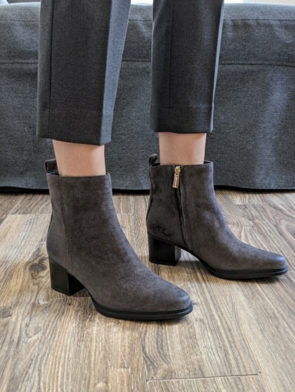 Michael Kors Purple Genuine Leather Suede Block Heel Ankle Booties 8.5